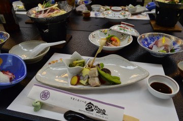 「宮乃温泉」で昼食　地元で採れた食材をふんだんに使ったお料理に舌鼓♫