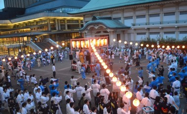 県人会最大の行事「江州音頭フェスティバル」は令和元年３８回目を迎えました