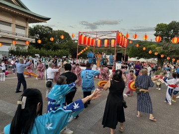 第43回大会の様子　踊りの輪